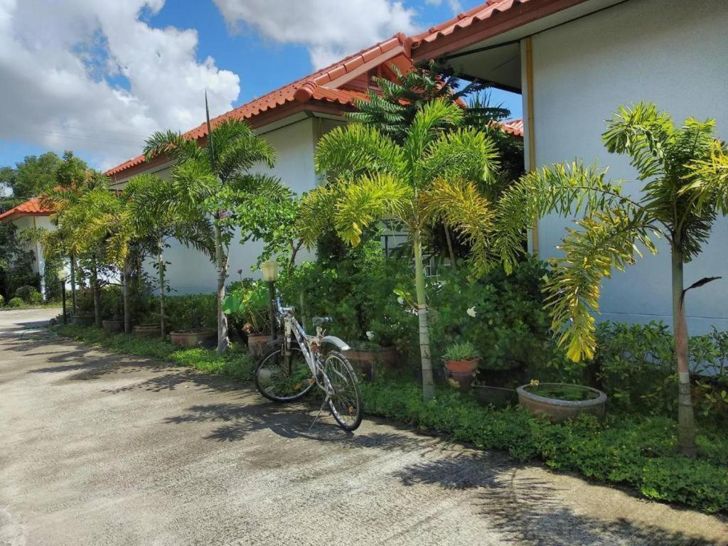 Nangrong Garden Home Extérieur photo