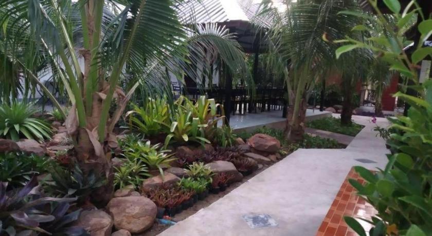 Nangrong Garden Home Extérieur photo