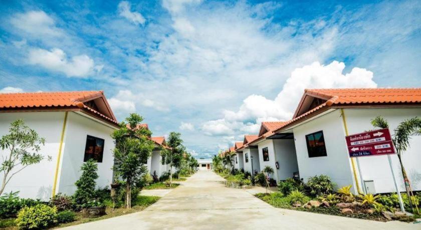 Nangrong Garden Home Extérieur photo