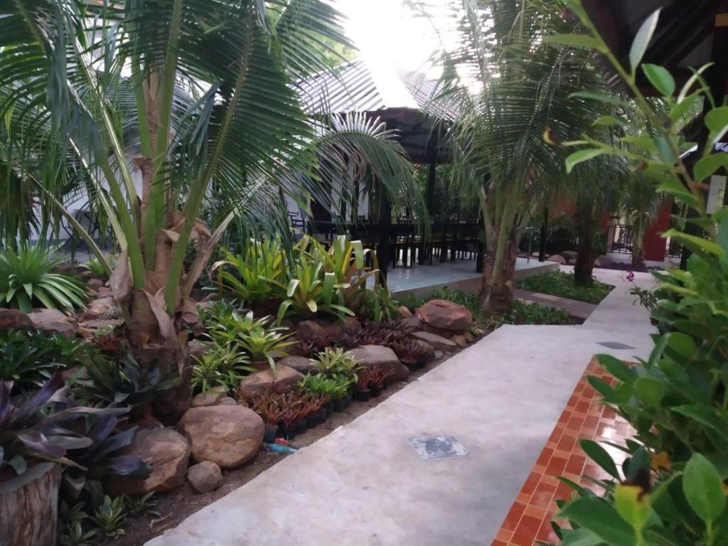 Nangrong Garden Home Extérieur photo