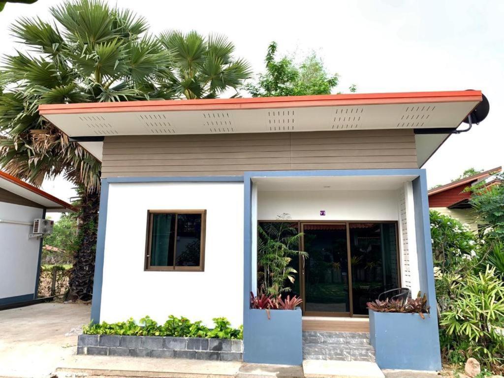 Nangrong Garden Home Extérieur photo